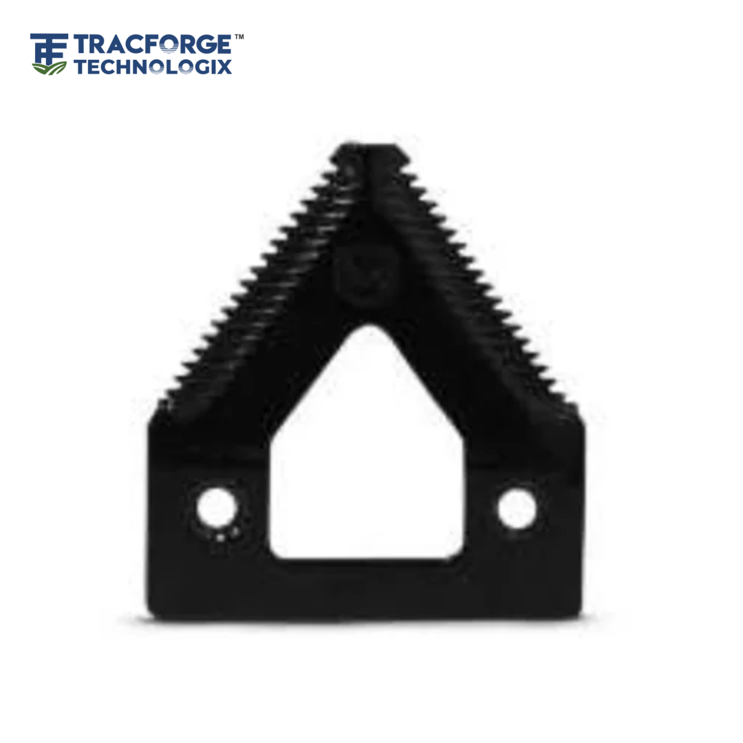 Cutting blade square hole thick tooth technical drawing for agricultural machinery