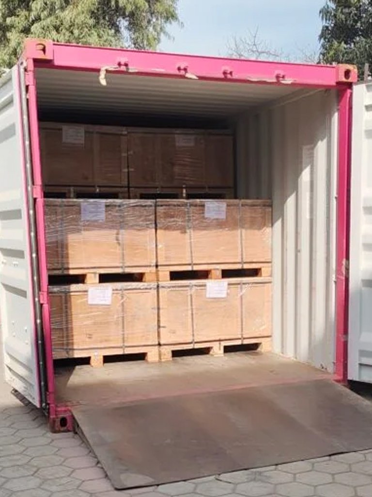 trailer parts loaded in shipping container ready for global export OEM manufacturer